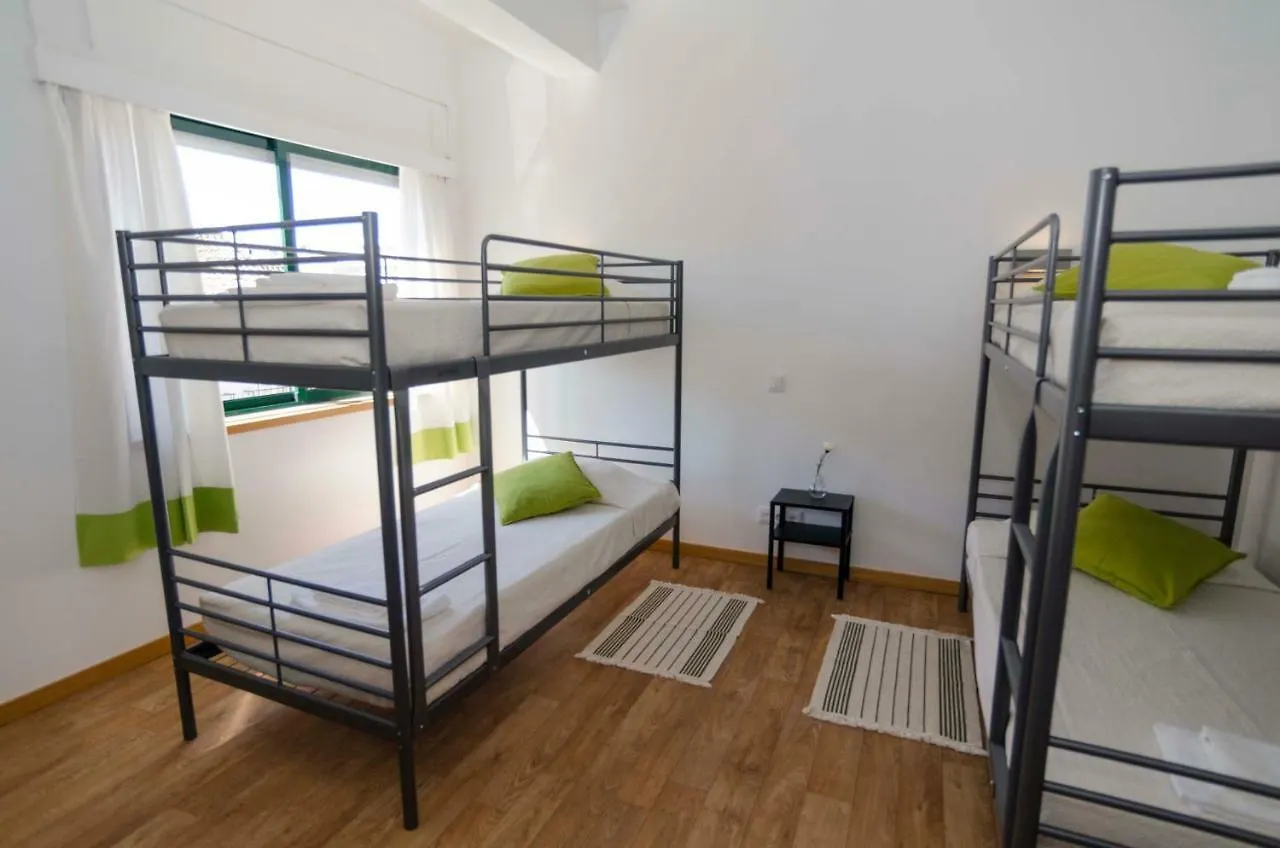 Faro Albacor Residence Hostel